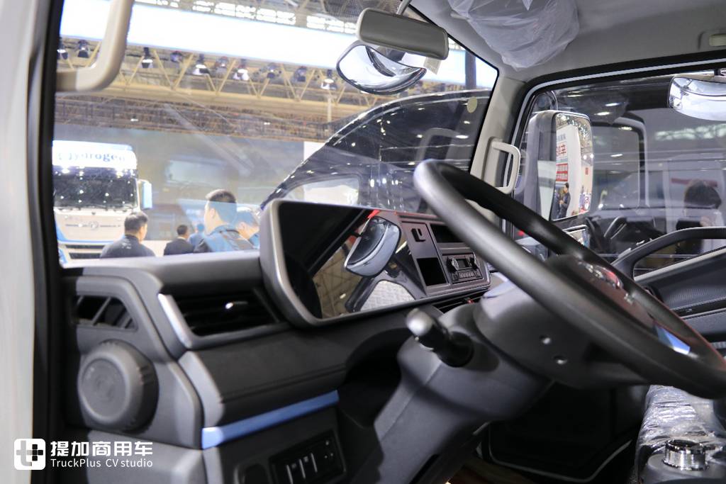 东风目前主推的电动轻卡,凯普特E星电动轻卡到底实力几何,实拍带你好好看看 - 第8张 - 提加商用车网 东风目前主推的电动轻卡,凯普特E星电动轻卡到底实力几何,实拍带你好好看看 - 第8张