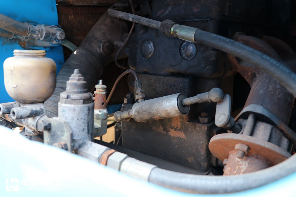 带你看一台在国内保存完好的依发W50卡车,它当年可是好多老司机的发家车型 - 第16张 - 提加商用车网 带你看一台在国内保存完好的依发W50卡车,它当年可是好多老司机的发家车型 - 第16张