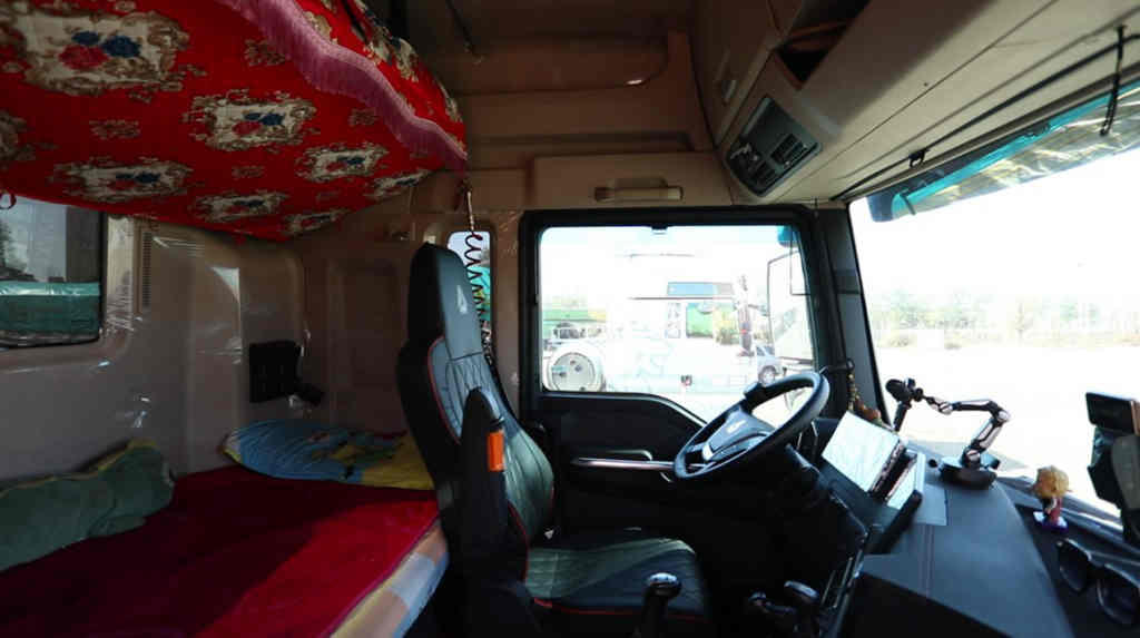 汕德卡G7S：行业翘楚引领未来，张师傅倾力推荐，长途运输最佳选择！ - 第3张