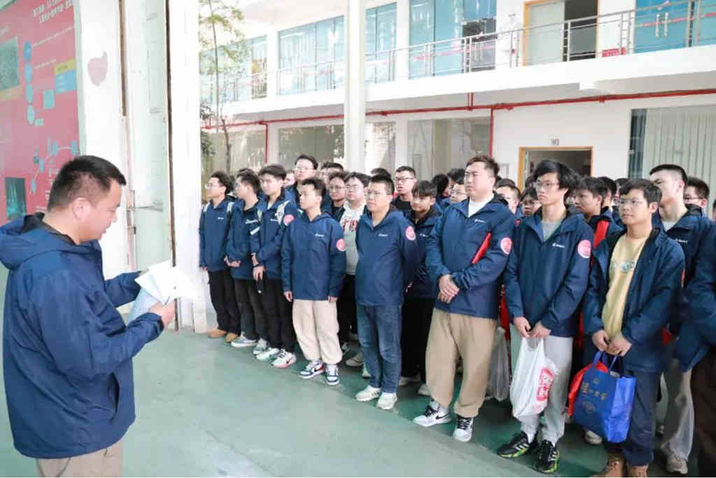 传承三一精神 凝聚向上力量——2024年营销服务特训营火热进行中! - 第6张 - 提加商用车网 传承三一精神 凝聚向上力量——2024年营销服务特训营火热进行中! - 第6张