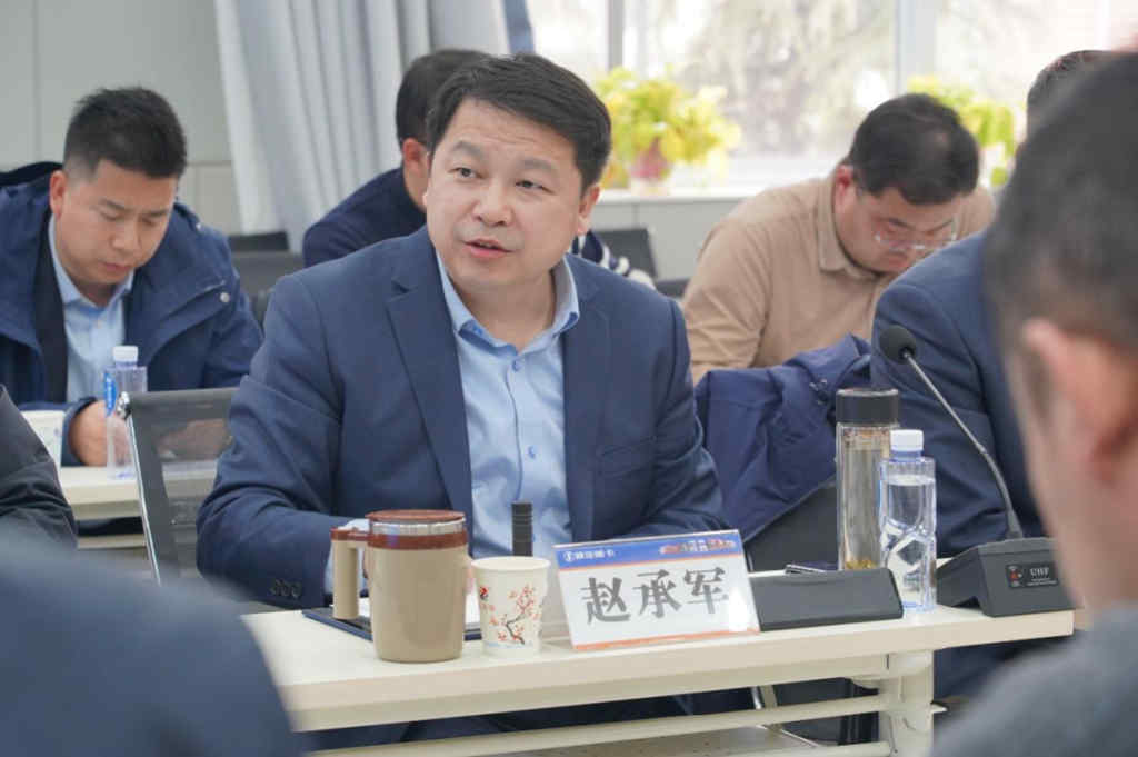 陕汽重卡“油转气”专题沟通会暨1500辆战略签约仪式圆满成功 - 第3张 - 提加商用车网 陕汽重卡“油转气”专题沟通会暨1500辆战略签约仪式圆满成功 - 第3张