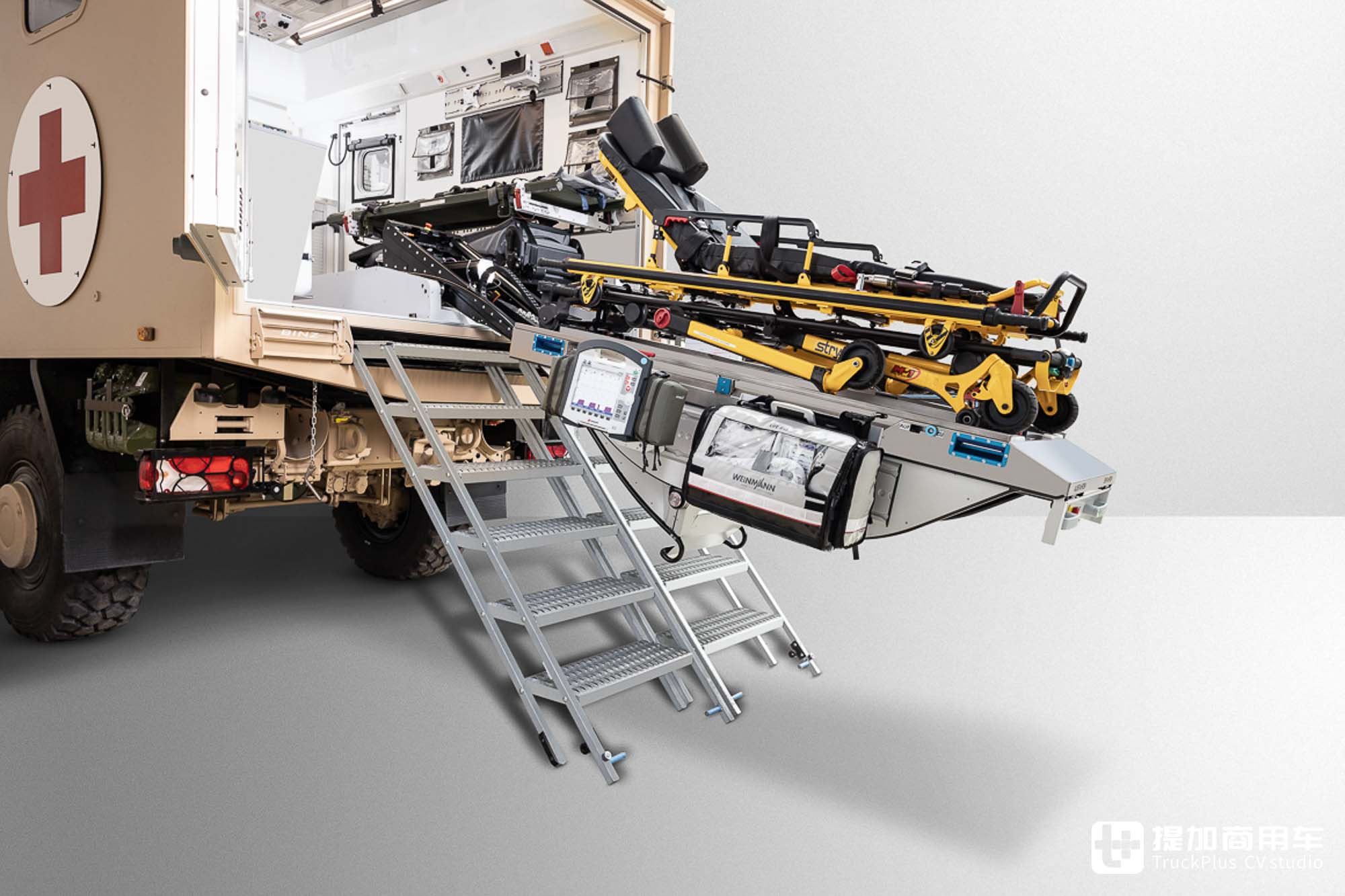 全车配置天花板,安普联合BINZ打造,乌尼莫克U5023战地救护车实拍 - 第27张 - 提加商用车网 全车配置天花板,安普联合BINZ打造,乌尼莫克U5023战地救护车实拍 - 第27张