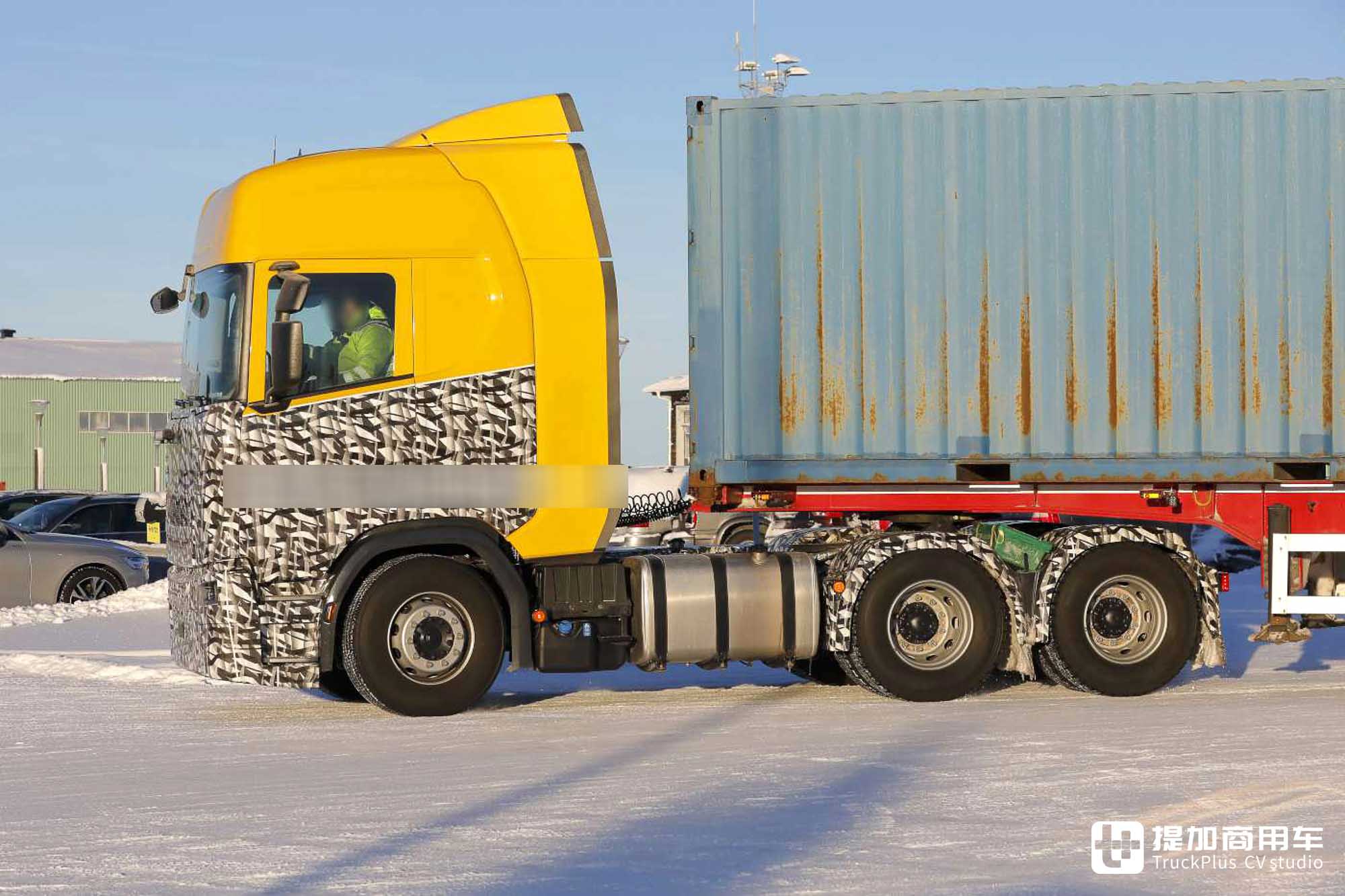 斯堪尼亚新款低风阻前脸曝光,加大号驾驶室呼之欲出? - 第3张 - 提加商用车网 斯堪尼亚新款低风阻前脸曝光,加大号驾驶室呼之欲出? - 第3张