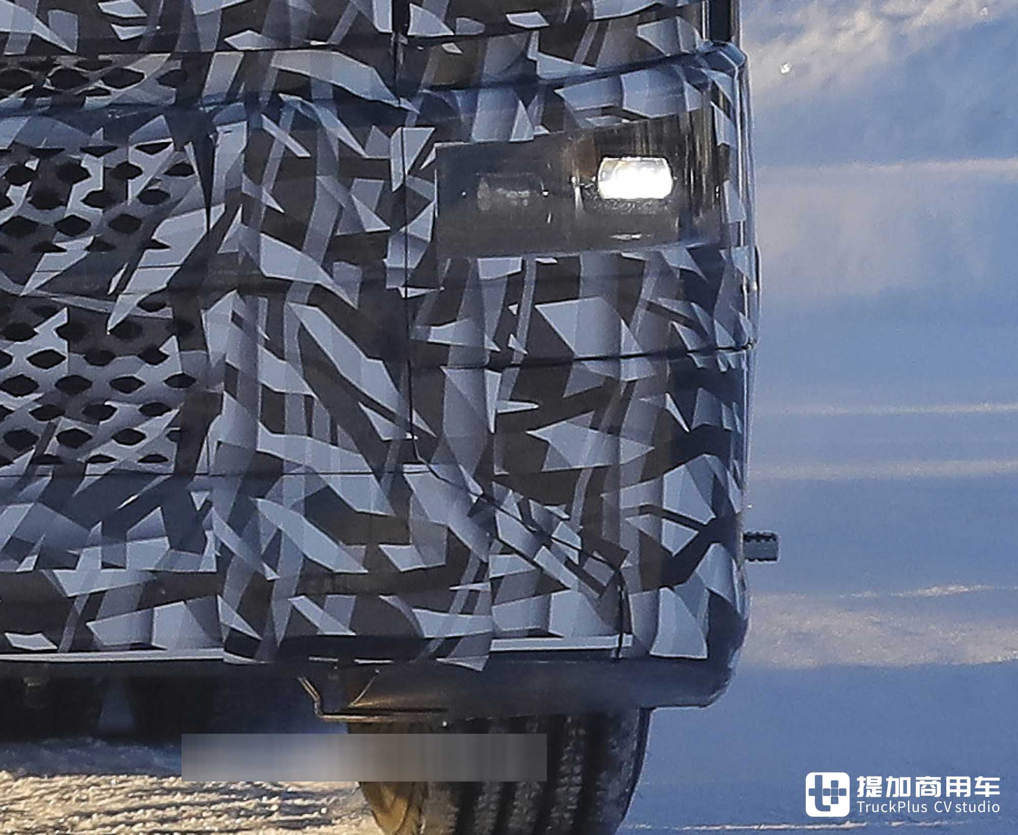 斯堪尼亚新款低风阻前脸曝光,加大号驾驶室呼之欲出? - 第6张 - 提加商用车网 斯堪尼亚新款低风阻前脸曝光,加大号驾驶室呼之欲出? - 第6张