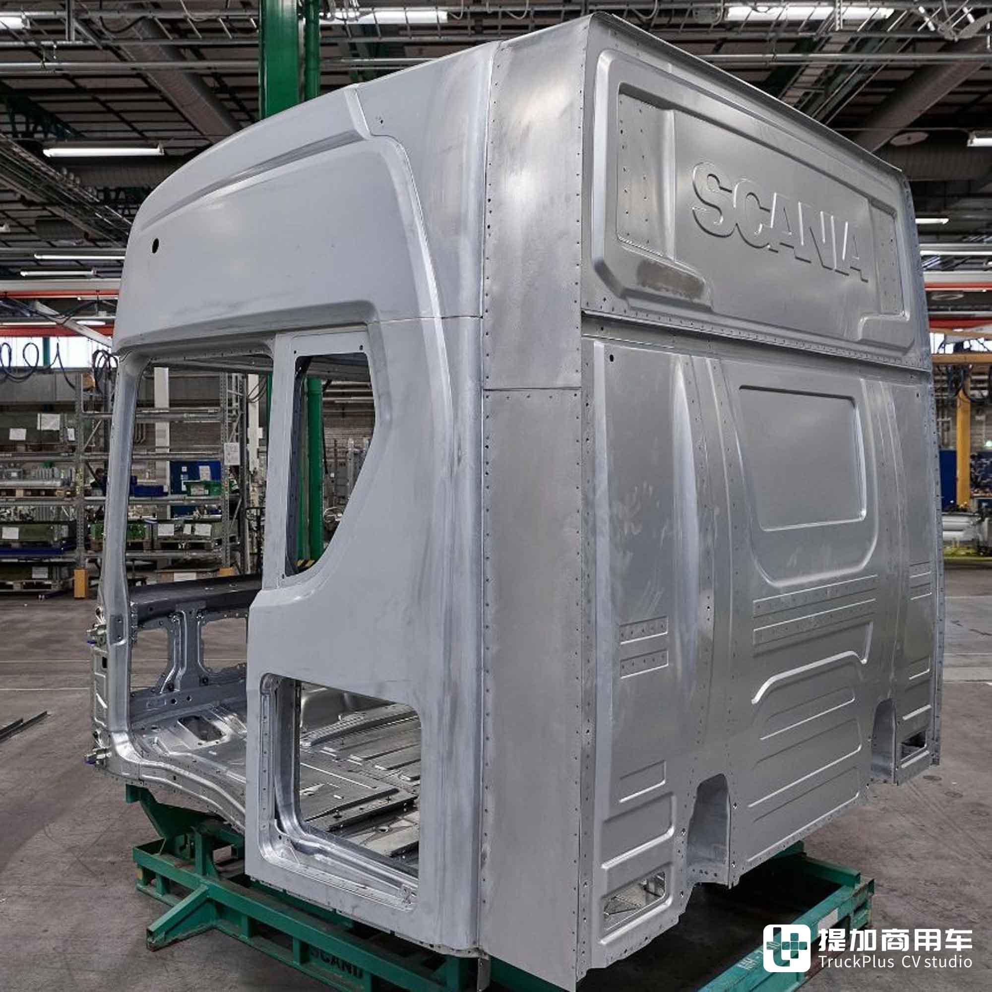斯堪尼亚新款低风阻前脸曝光,加大号驾驶室呼之欲出? - 第9张 - 提加商用车网 斯堪尼亚新款低风阻前脸曝光,加大号驾驶室呼之欲出? - 第9张