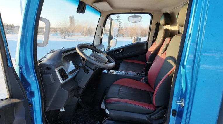 行业“黑马”再现！顶级三电配置，智云S300新能源轻卡不一般 - 第6张