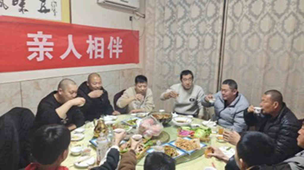 中国重汽,尊享服务新高度! 购车无忧,用车至臻,养车从容,“亲人”服务只为尊贵的您! - 第2张 - 提加商用车网 中国重汽,尊享服务新高度! 购车无忧,用车至臻,养车从容,“亲人”服务只为尊贵的您! - 第2张