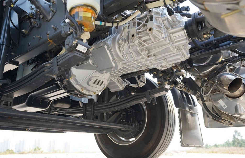 保障快递“年货季”顺畅运输,乘龙H5 290大单桥一显身手 - 第2张 - 提加商用车网 保障快递“年货季”顺畅运输,乘龙H5 290大单桥一显身手 - 第2张