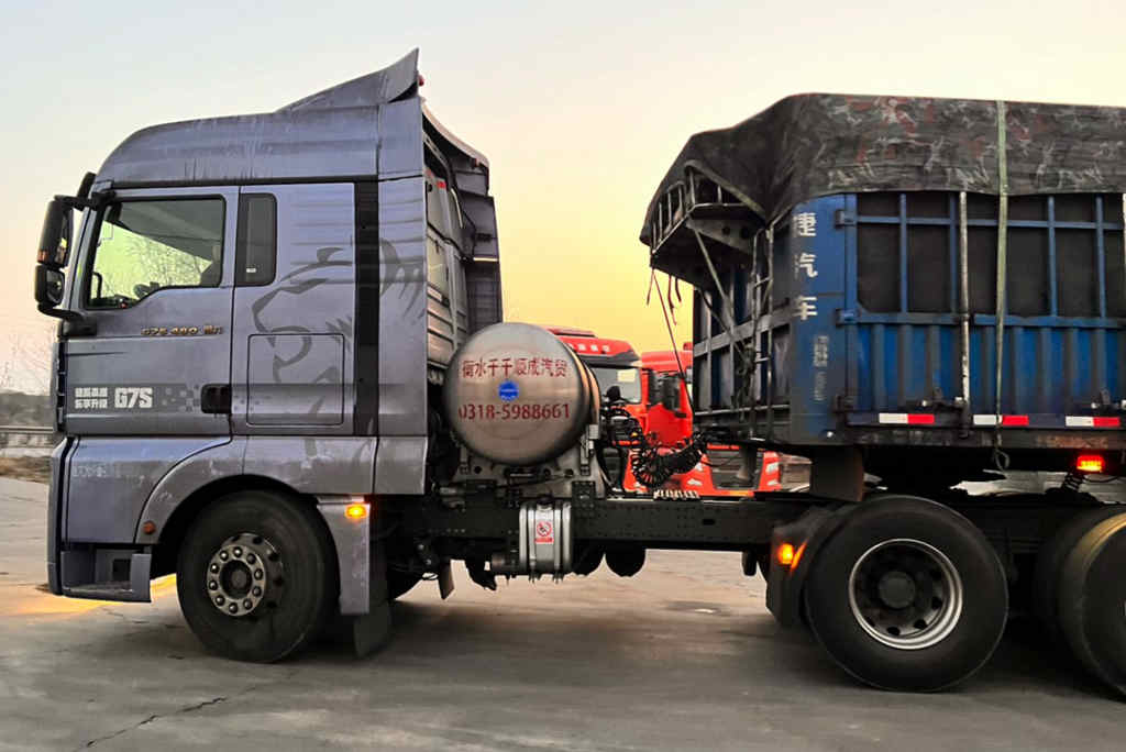 从0到1,逐渐扩大!衡水用户青睐汕德卡G7S燃气车,要打造一支强大的运输车队! - 第2张 - 提加商用车网 从0到1,逐渐扩大!衡水用户青睐汕德卡G7S燃气车,要打造一支强大的运输车队! - 第2张