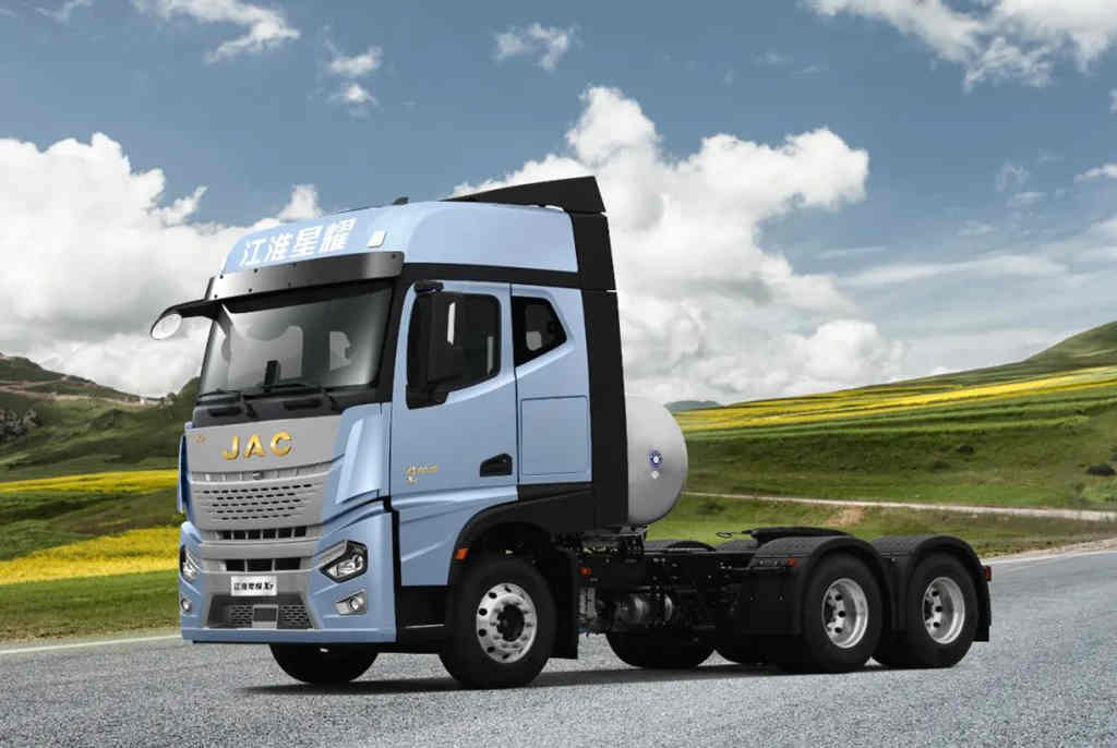 福启龙年一路发,江淮重卡牵引车品智行天下 - 第1张 - 提加商用车网 福启龙年一路发,江淮重卡牵引车品智行天下 - 第1张