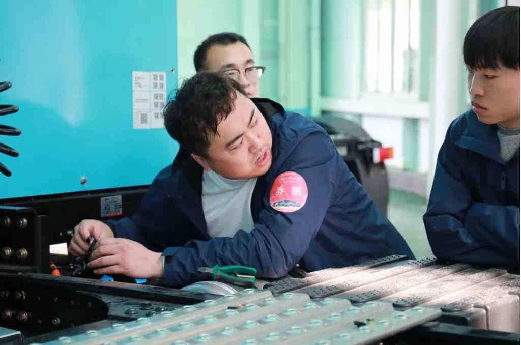 传承三一精神 凝聚向上力量——2024年营销服务特训营火热进行中! - 第7张 - 提加商用车网 传承三一精神 凝聚向上力量——2024年营销服务特训营火热进行中! - 第7张