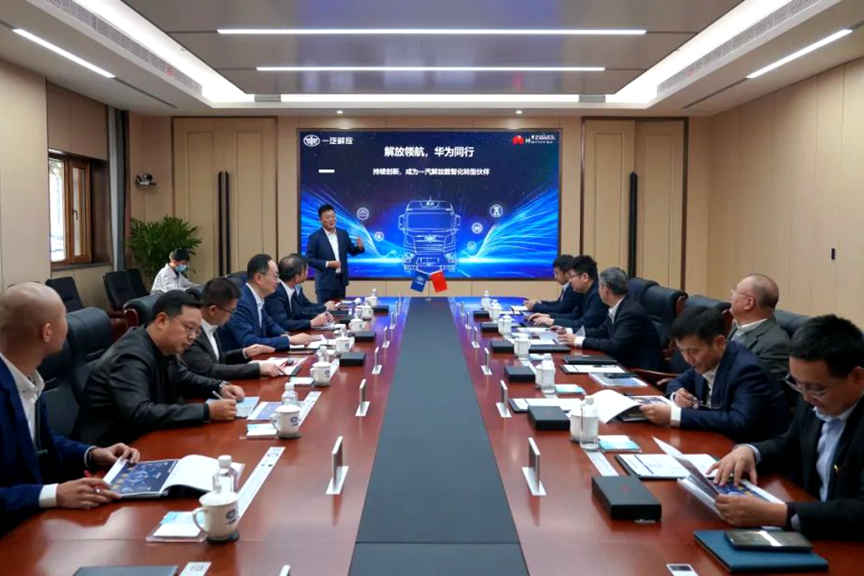 厉害了!一汽解放智能工厂得到央视关注!