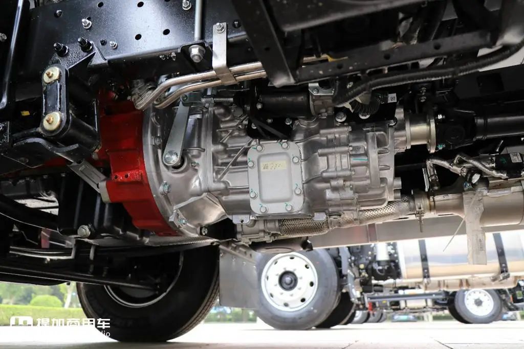 172马力刷新蓝牌轻卡动力榜单,时代领航最新车型领航G6抢先看 - 第18张 - 提加商用车网 172马力刷新蓝牌轻卡动力榜单,时代领航最新车型领航G6抢先看 - 第18张