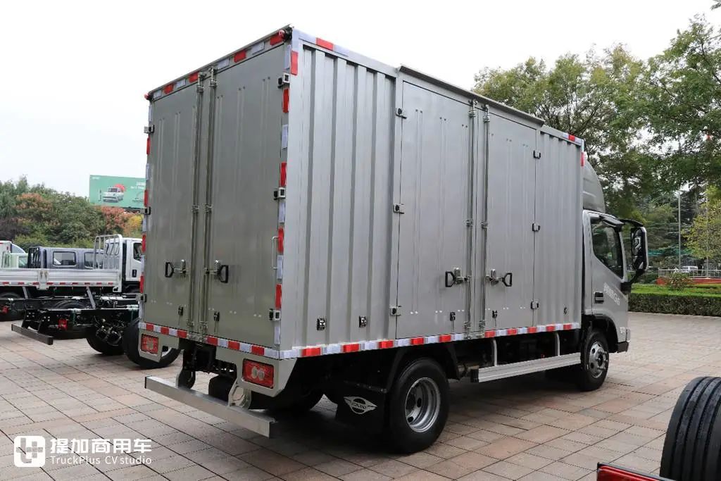 172马力刷新蓝牌轻卡动力榜单,时代领航最新车型领航G6抢先看 - 第24张 - 提加商用车网 172马力刷新蓝牌轻卡动力榜单,时代领航最新车型领航G6抢先看 - 第24张