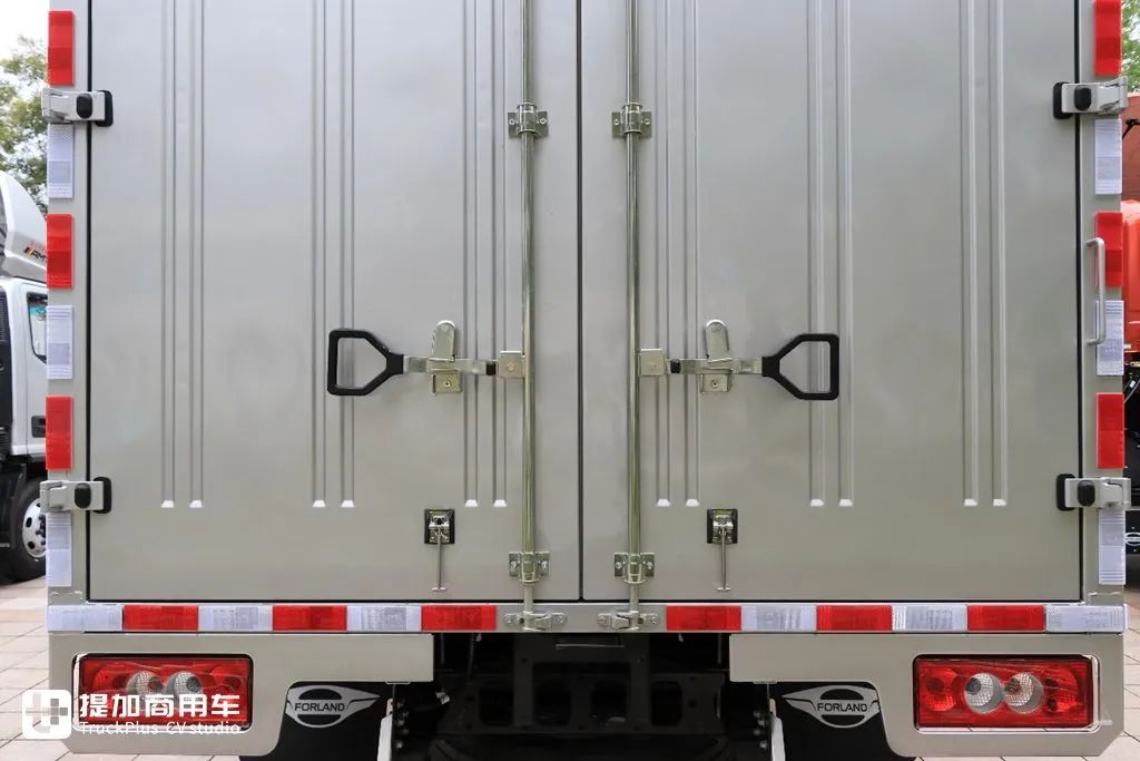 172马力刷新蓝牌轻卡动力榜单,时代领航最新车型领航G6抢先看 - 第25张 - 提加商用车网 172马力刷新蓝牌轻卡动力榜单,时代领航最新车型领航G6抢先看 - 第25张