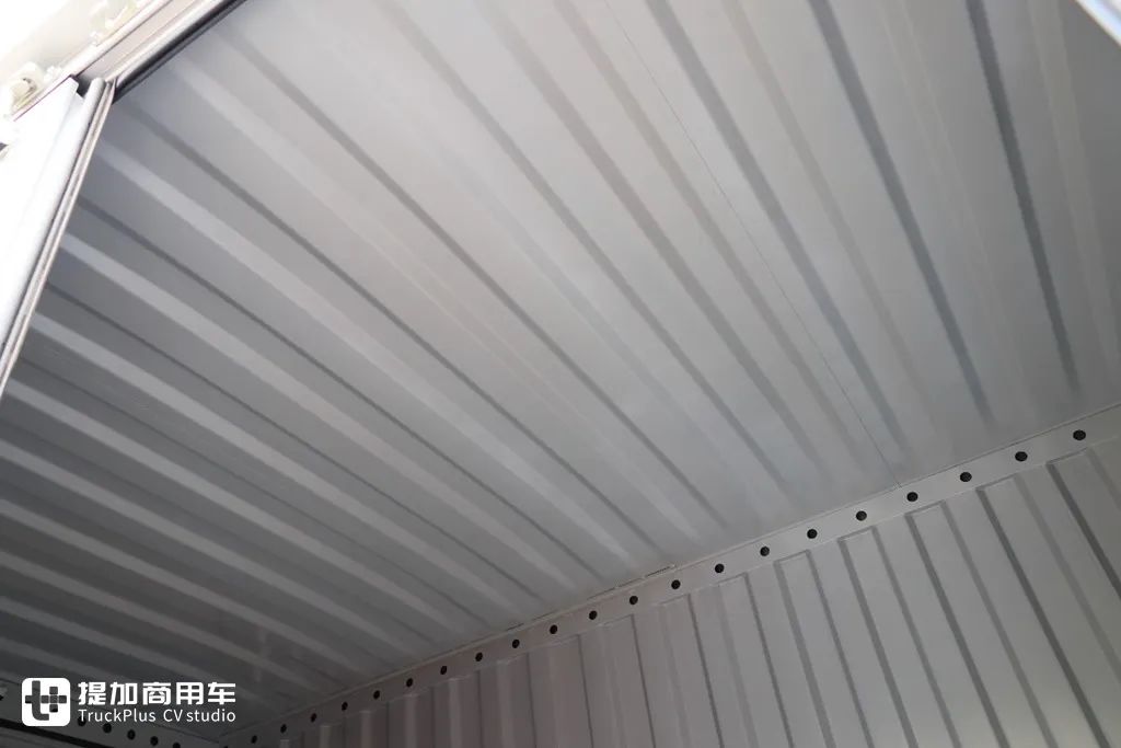 172马力刷新蓝牌轻卡动力榜单,时代领航最新车型领航G6抢先看 - 第27张 - 提加商用车网 172马力刷新蓝牌轻卡动力榜单,时代领航最新车型领航G6抢先看 - 第27张