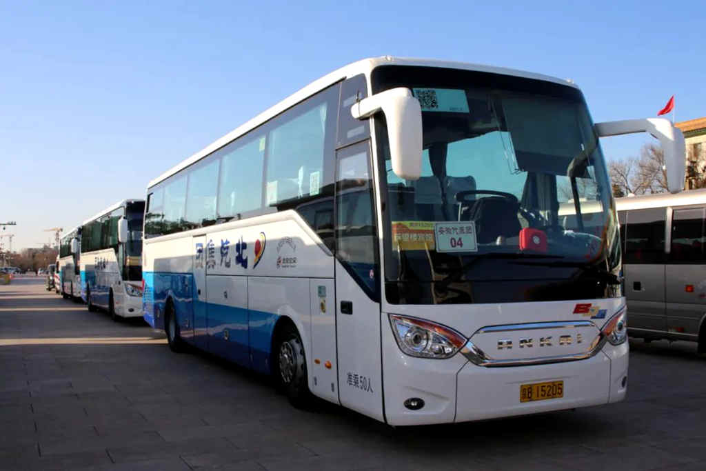 连续服务全国两会二十余载!安凯客车书写时代荣耀 彰显使命担当 - 第4张 - 提加商用车网 连续服务全国两会二十余载!安凯客车书写时代荣耀 彰显使命担当 - 第4张