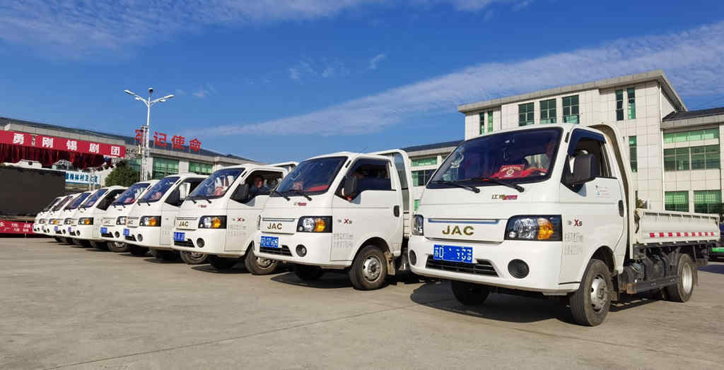 江淮1卡恺达乡村振兴1号车 护航化肥农药、设备工具运输无忧 - 第3张 - 提加商用车网 江淮1卡恺达乡村振兴1号车 护航化肥农药、设备工具运输无忧 - 第3张