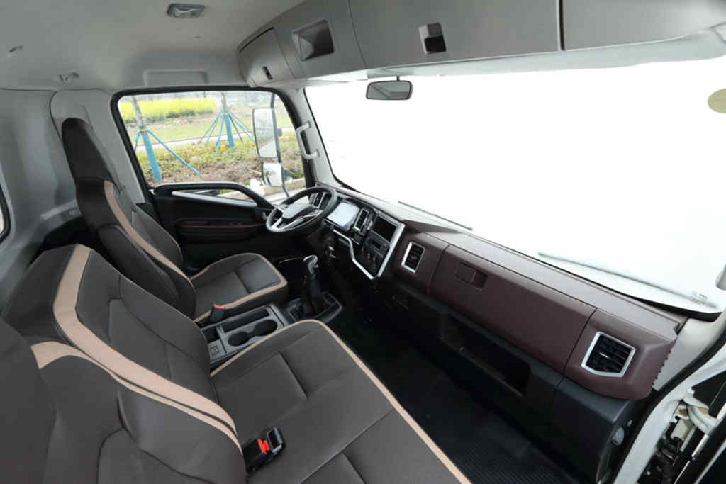 蔬菜运输要抢“鲜” 深圳黄老板选江淮1卡宽体1号帅铃S9生意节节高! - 第4张 - 提加商用车网 蔬菜运输要抢“鲜” 深圳黄老板选江淮1卡宽体1号帅铃S9生意节节高! - 第4张