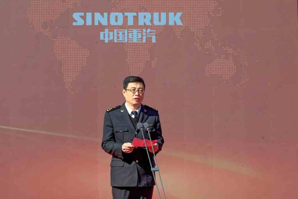 谭旭光:中国重汽再次刷新全球重卡行业出口新纪录! - 第2张 - 提加商用车网 谭旭光:中国重汽再次刷新全球重卡行业出口新纪录! - 第2张