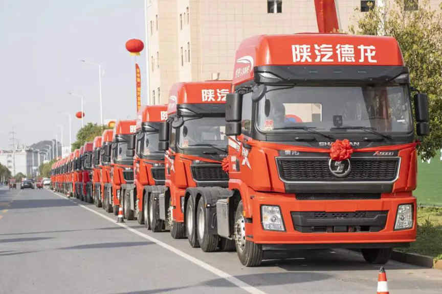 首批100辆德龙X5000好牵挂列车交付大客户 - 第2张 - 提加商用车网 首批100辆德龙X5000好牵挂列车交付大客户 - 第2张