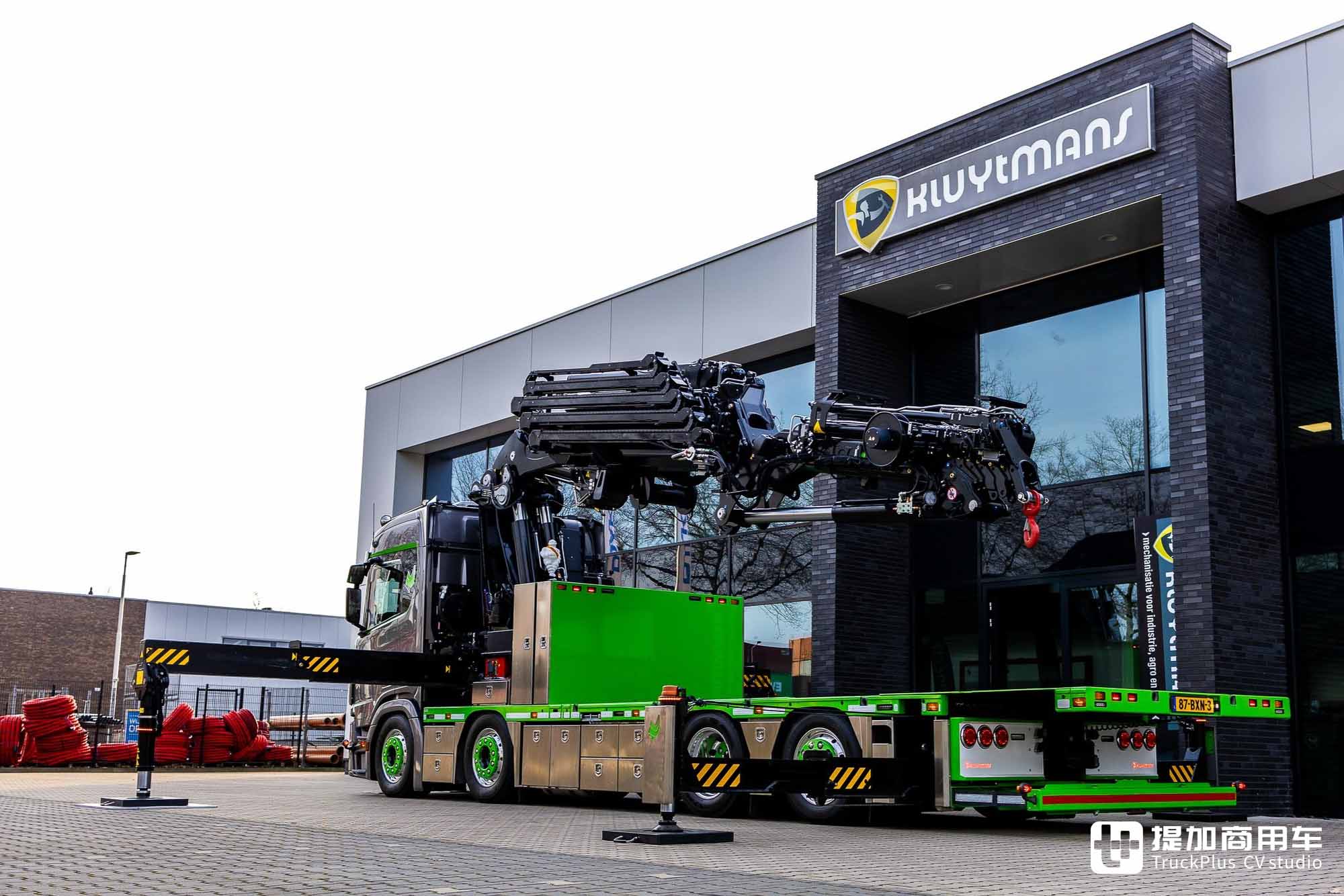 车长不超10米,四轴8x2驱动,这台斯堪尼亚R 500随车吊真是“赏心悦目” - 第12张 - 提加商用车网 车长不超10米,四轴8x2驱动,这台斯堪尼亚R 500随车吊真是“赏心悦目” - 第12张