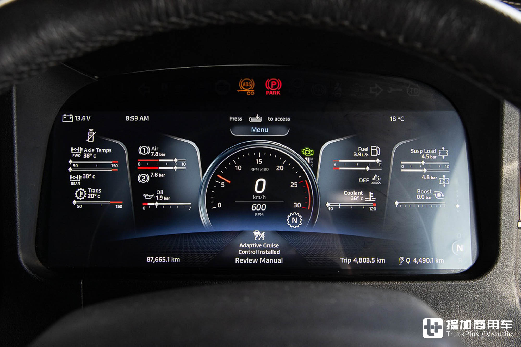 美式平头卡车见过没?搭载大号驾驶室,再带你看肯沃斯K220牵引车 - 第14张 - 提加商用车网 美式平头卡车见过没?搭载大号驾驶室,再带你看肯沃斯K220牵引车 - 第14张