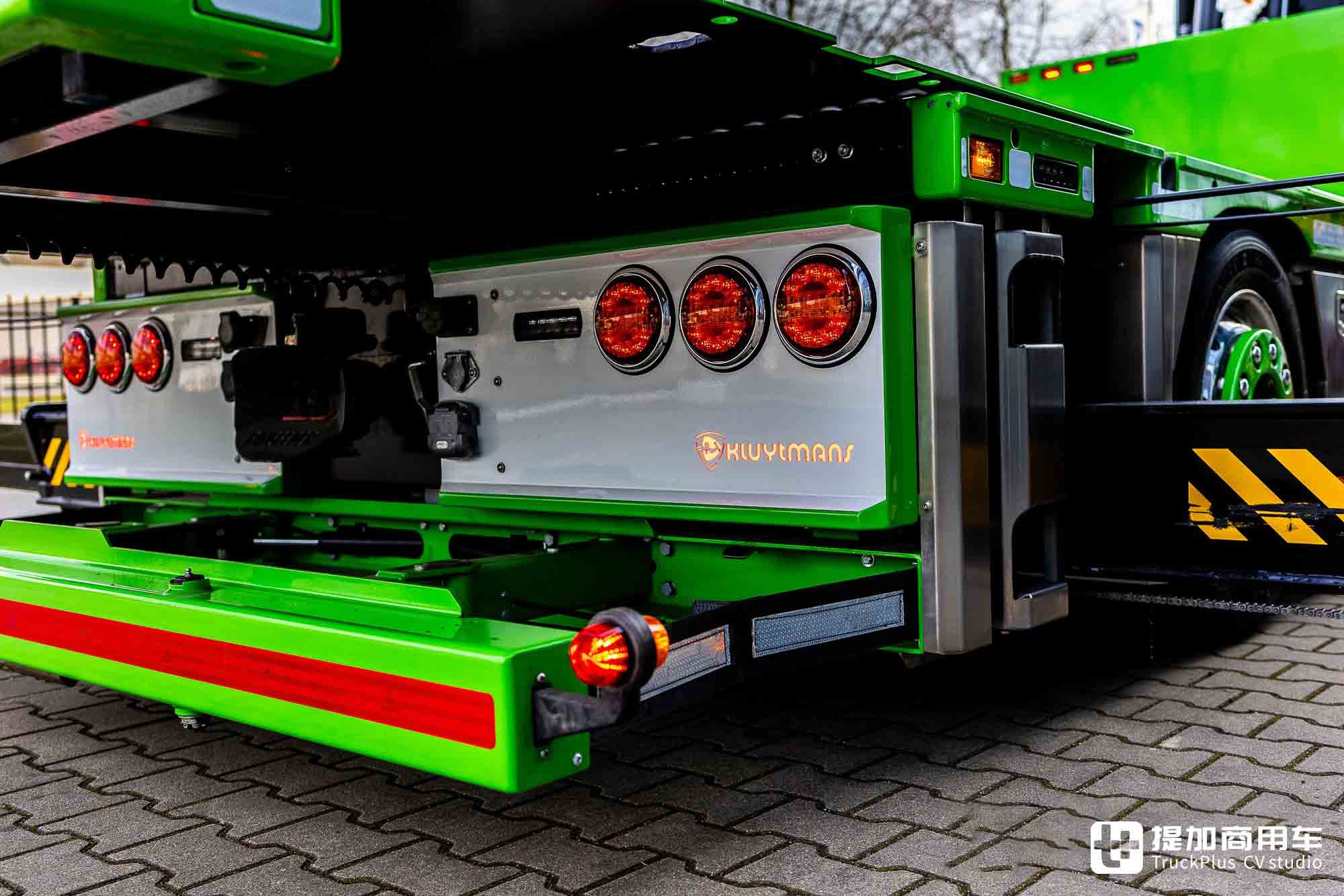 车长不超10米,四轴8x2驱动,这台斯堪尼亚R 500随车吊真是“赏心悦目” - 第16张 - 提加商用车网 车长不超10米,四轴8x2驱动,这台斯堪尼亚R 500随车吊真是“赏心悦目” - 第16张