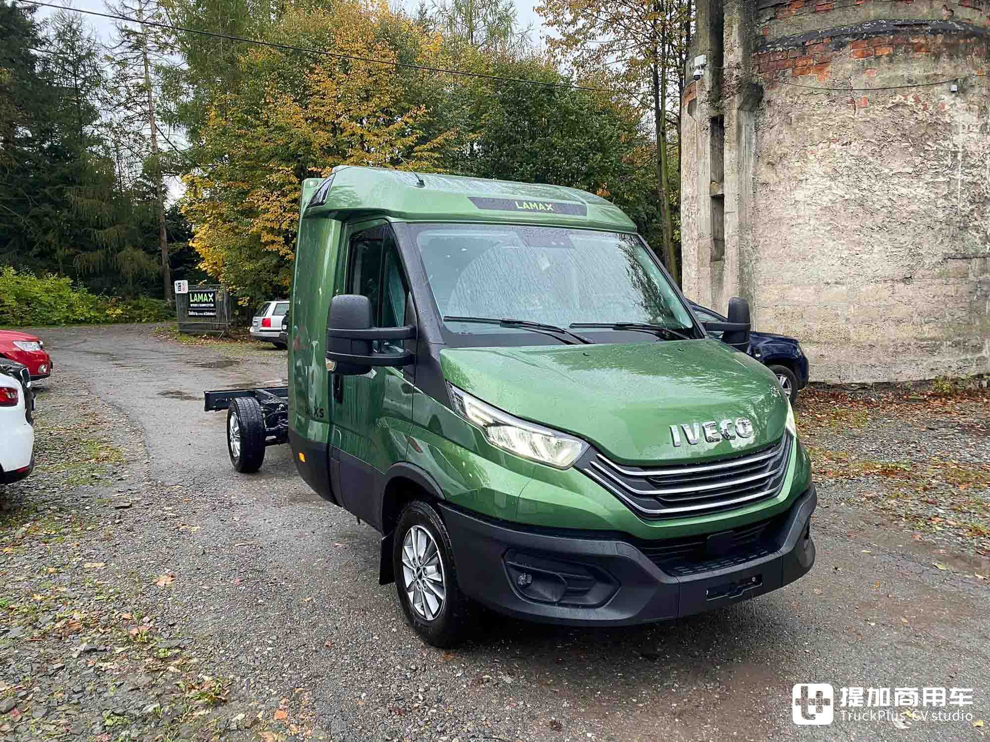 轻客也配生活舱?带大卧铺还能做饭,带你看波兰特色的依维柯Daily车型 - 第2张 - 提加商用车网 轻客也配生活舱?带大卧铺还能做饭,带你看波兰特色的依维柯Daily车型 - 第2张