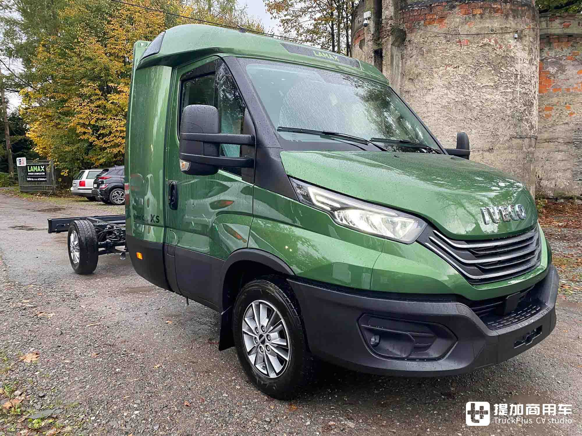 轻客也配生活舱?带大卧铺还能做饭,带你看波兰特色的依维柯Daily车型 - 第3张 - 提加商用车网 轻客也配生活舱?带大卧铺还能做饭,带你看波兰特色的依维柯Daily车型 - 第3张