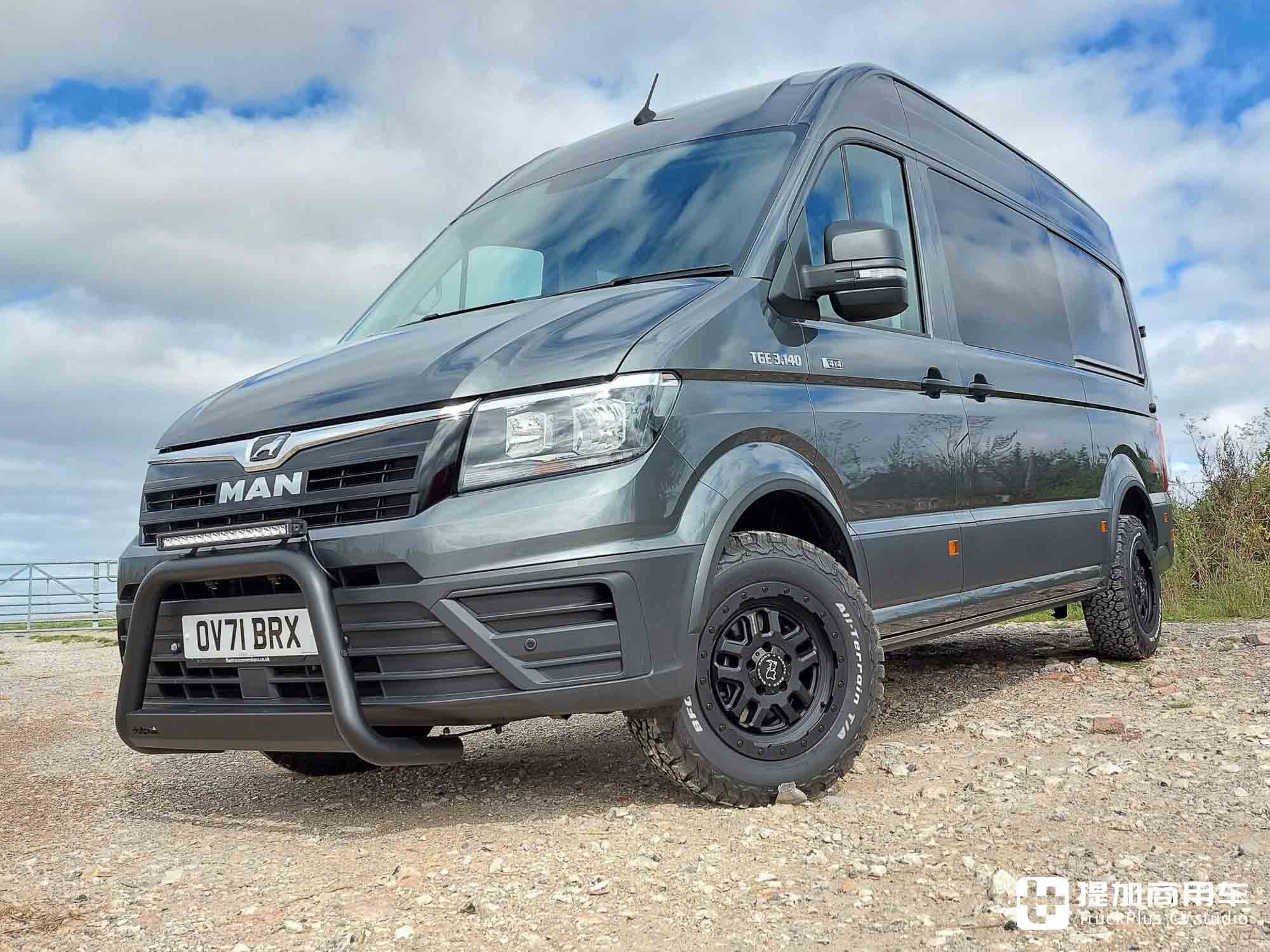 德国曼也有厢货?改装成救护车,实拍曼恩TGE标轴高顶版 - 第6张 - 提加商用车网 德国曼也有厢货?改装成救护车,实拍曼恩TGE标轴高顶版 - 第6张