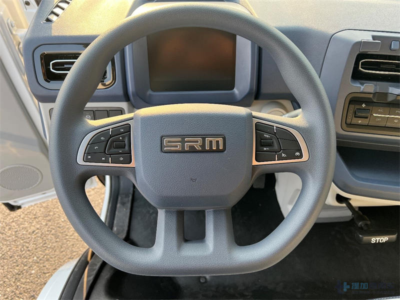 造型新颖 巨能“装” 鑫源E3实拍评测 - 第16张 - 提加商用车网 造型新颖 巨能“装” 鑫源E3实拍评测 - 第16张