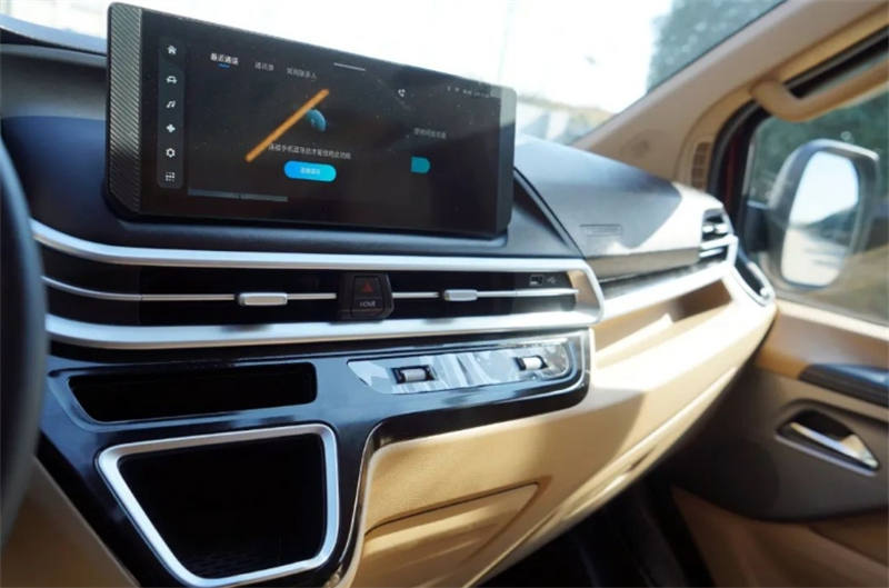 中意星河SC5房车震撼上市,依维柯聚星为您开启精致露营新生活 - 第9张 - 提加商用车网 中意星河SC5房车震撼上市,依维柯聚星为您开启精致露营新生活 - 第9张