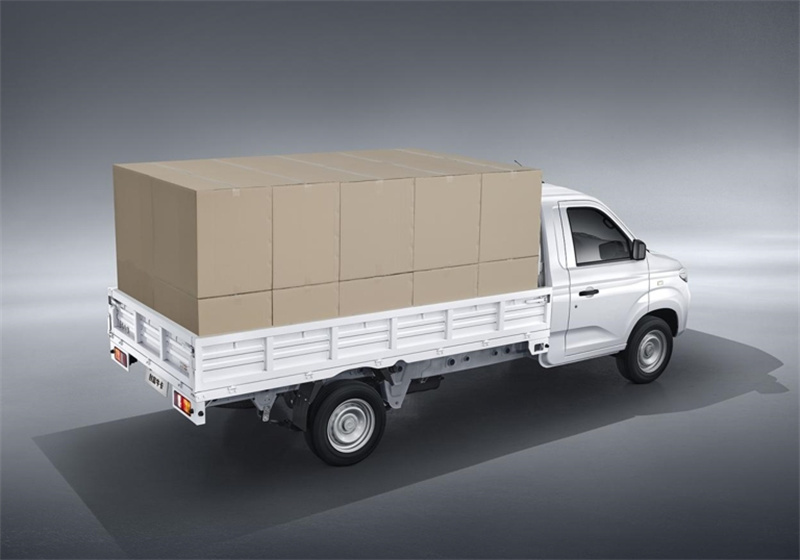 领先不止一代 | 售价4.49万元起，东风小康创富牛卡上市发布 - 第7张