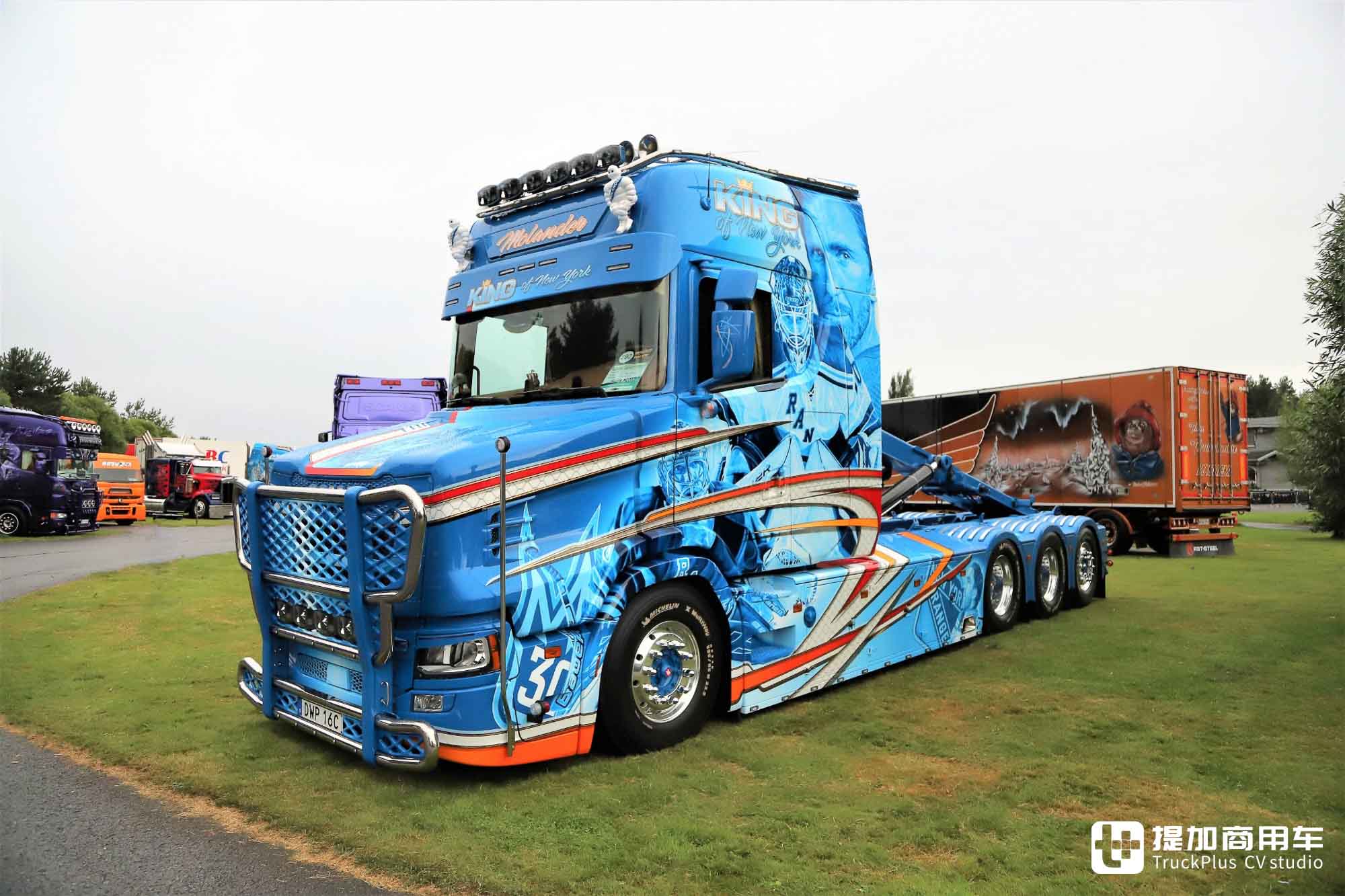 走进荷兰Vlastuin Truckopbouw改装厂，带你看平头卡车如何爆改成长头卡车的！