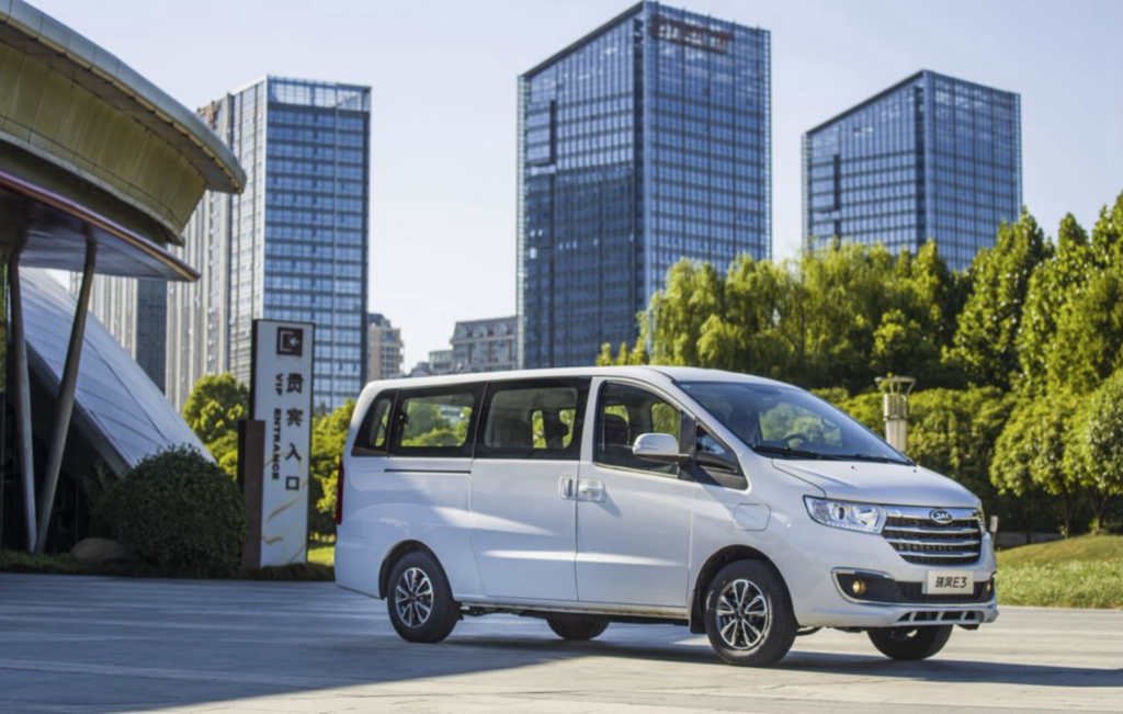事业进阶得力臂助,江淮瑞风商用新能源MPV助您更快创富