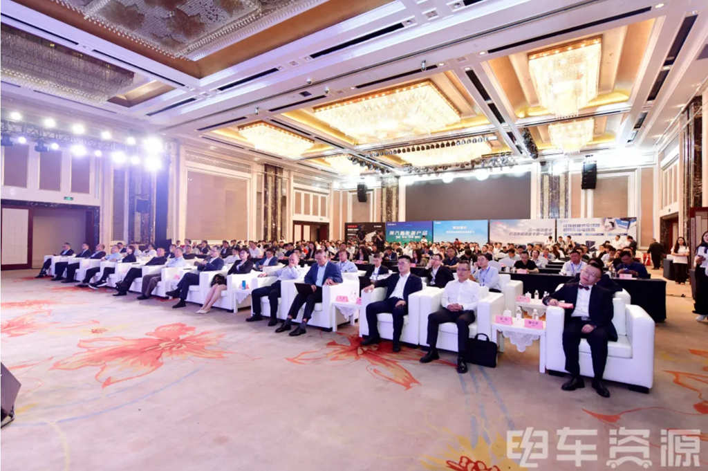 创新前行,智领发展!北奔重汽荣膺“2023绿色智能重卡奖” - 第2张 - 提加商用车网 创新前行,智领发展!北奔重汽荣膺“2023绿色智能重卡奖” - 第2张