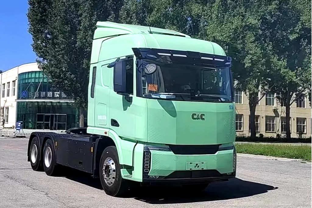 可靠高效、安全稳定,联合重卡荣获两项新能源大奖! - 第3张 - 提加商用车网 可靠高效、安全稳定,联合重卡荣获两项新能源大奖! - 第3张