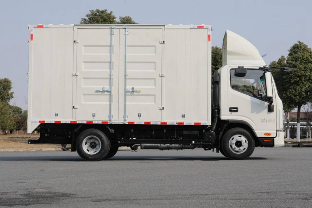 帅铃Q6安康2.5冠军版,四大重磅升级,创富技能遥遥领先 - 第3张 - 提加商用车网 帅铃Q6安康2.5冠军版,四大重磅升级,创富技能遥遥领先 - 第3张