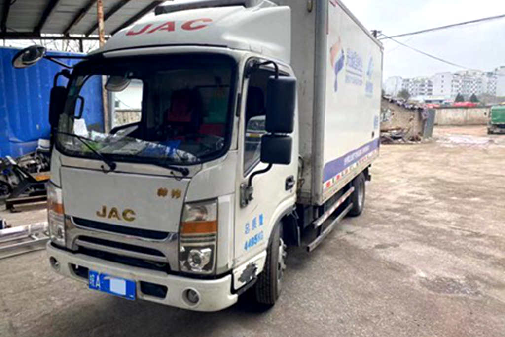 物产中国 百万同行│杨师傅携手帅铃Q3冷藏车守护好每一滴奶 - 第1张 - 提加商用车网 物产中国 百万同行│杨师傅携手帅铃Q3冷藏车守护好每一滴奶 - 第1张