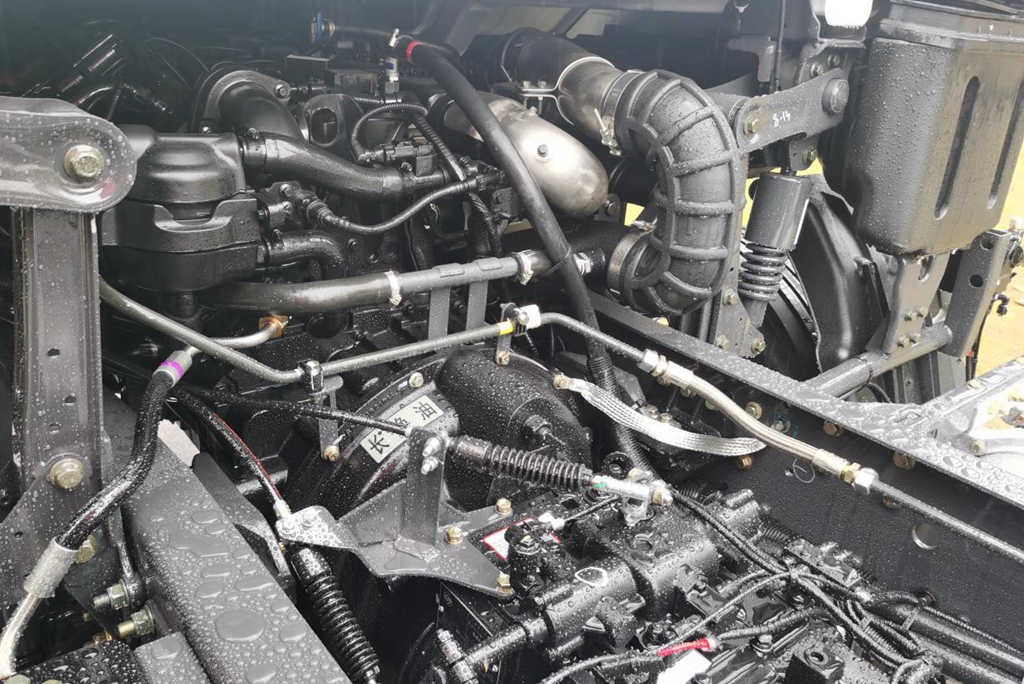 百公里气耗低至17kg,乘龙H5燃气绿通载货车让你赚更多 - 第2张 - 提加商用车网 百公里气耗低至17kg,乘龙H5燃气绿通载货车让你赚更多 - 第2张