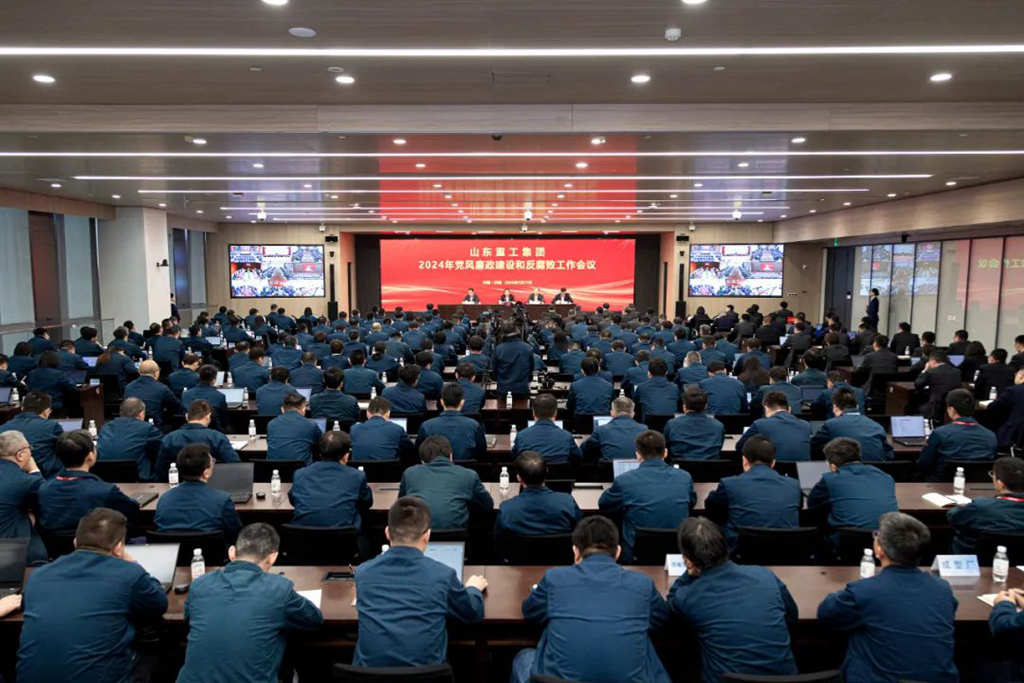 谭旭光:我向全体干部员工承诺,并推动形成廉洁承诺链条实现联动自律! - 第1张 - 提加商用车网 谭旭光:我向全体干部员工承诺,并推动形成廉洁承诺链条实现联动自律! - 第1张