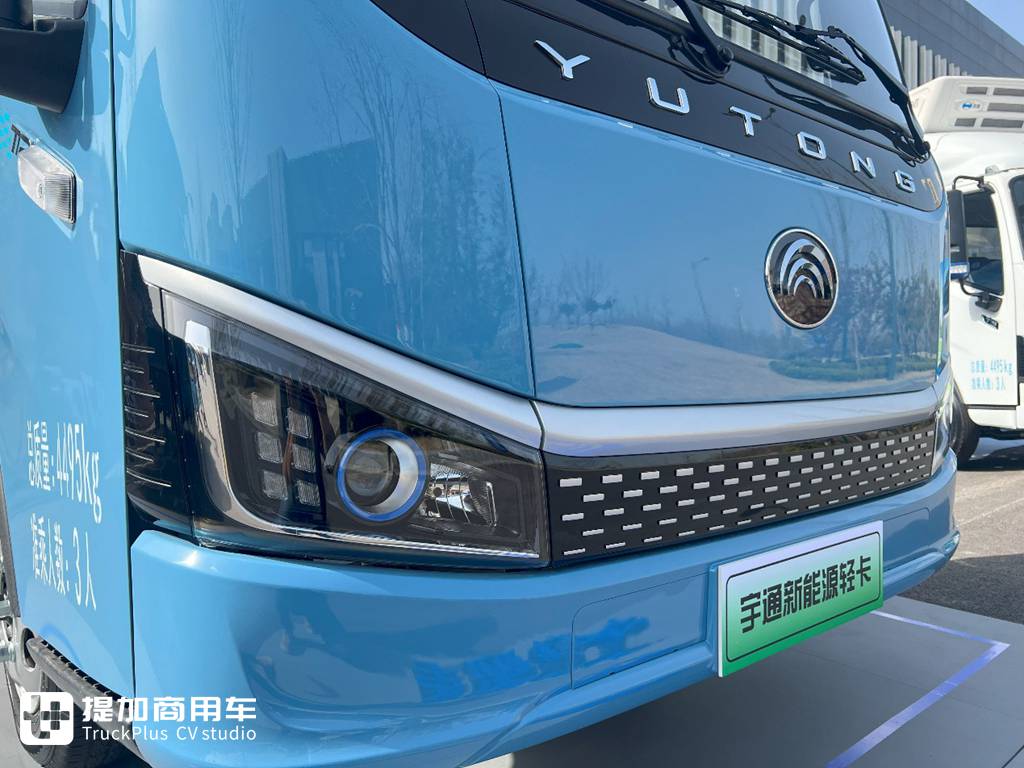 成为快递标配、搬家首选,宇通T2小轻卡实拍评测 - 第4张 - 提加商用车网 成为快递标配、搬家首选,宇通T2小轻卡实拍评测 - 第4张