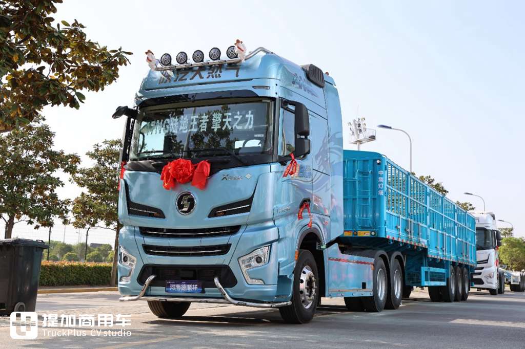 引领新风向标，陕汽X6000 17NG 700马力燃气车交付河南客户 - 第8张