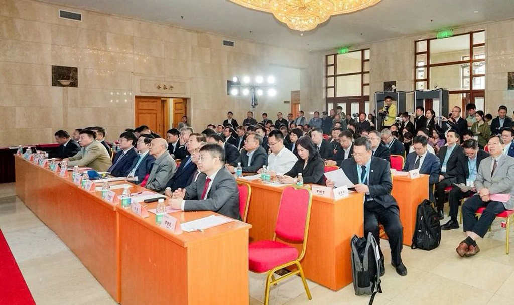 玉柴担任理事单位 中国内燃机学会氢发动机创新联合体揭牌 - 第4张 - 提加商用车网 玉柴担任理事单位 中国内燃机学会氢发动机创新联合体揭牌 - 第4张