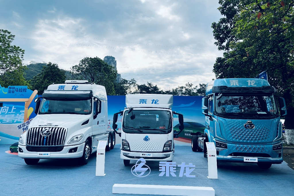 乘龙向上,共赴星海,东风柳汽乘龙助力柳马激燃开跑 - 第7张 - 提加商用车网 乘龙向上,共赴星海,东风柳汽乘龙助力柳马激燃开跑 - 第7张