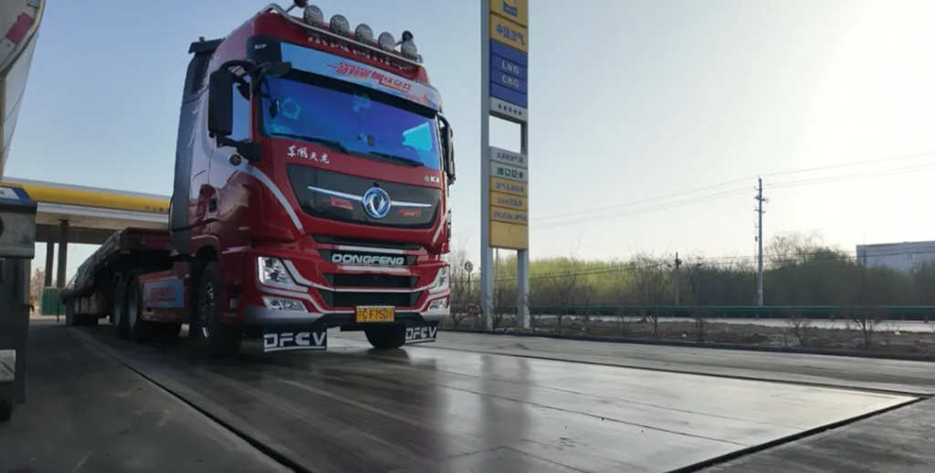 满载行驶1276.4公里,百公里平均气耗仅27.3KG 长测见证燃气一体化动力链真实力 - 第5张 - 提加商用车网 满载行驶1276.4公里,百公里平均气耗仅27.3KG 长测见证燃气一体化动力链真实力 - 第5张