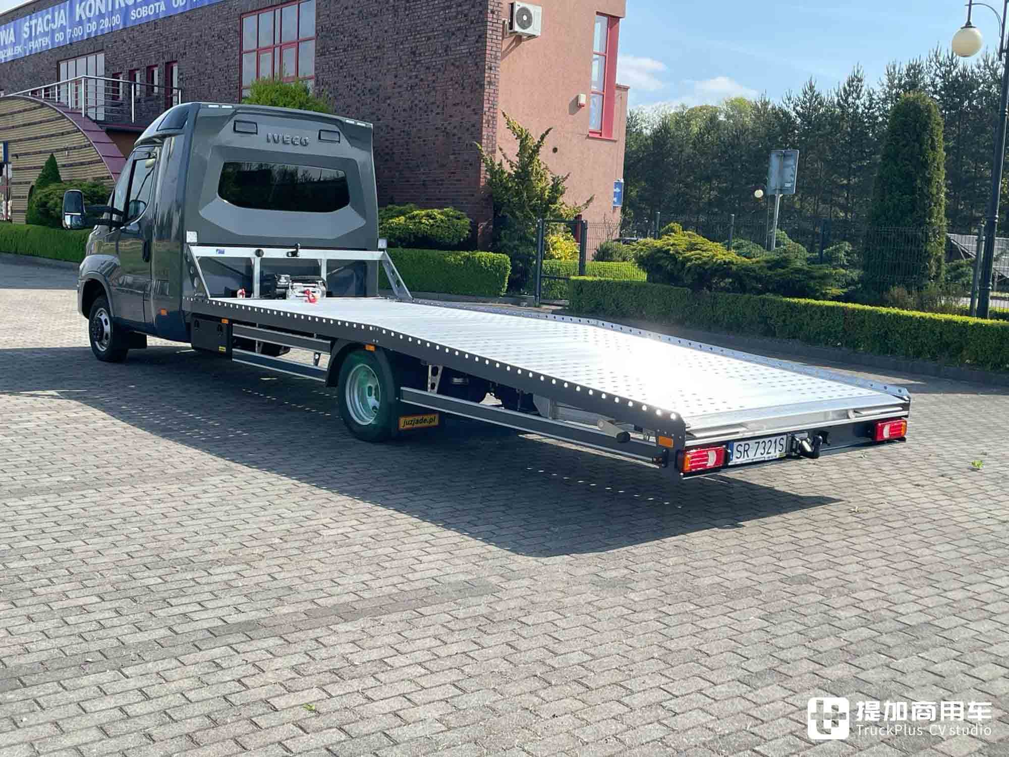 改装生活舱,能睡觉还带厨房?能跑长途的依维柯Daily平板车喜欢吗? - 第16张 - 提加商用车网 改装生活舱,能睡觉还带厨房?能跑长途的依维柯Daily平板车喜欢吗? - 第16张