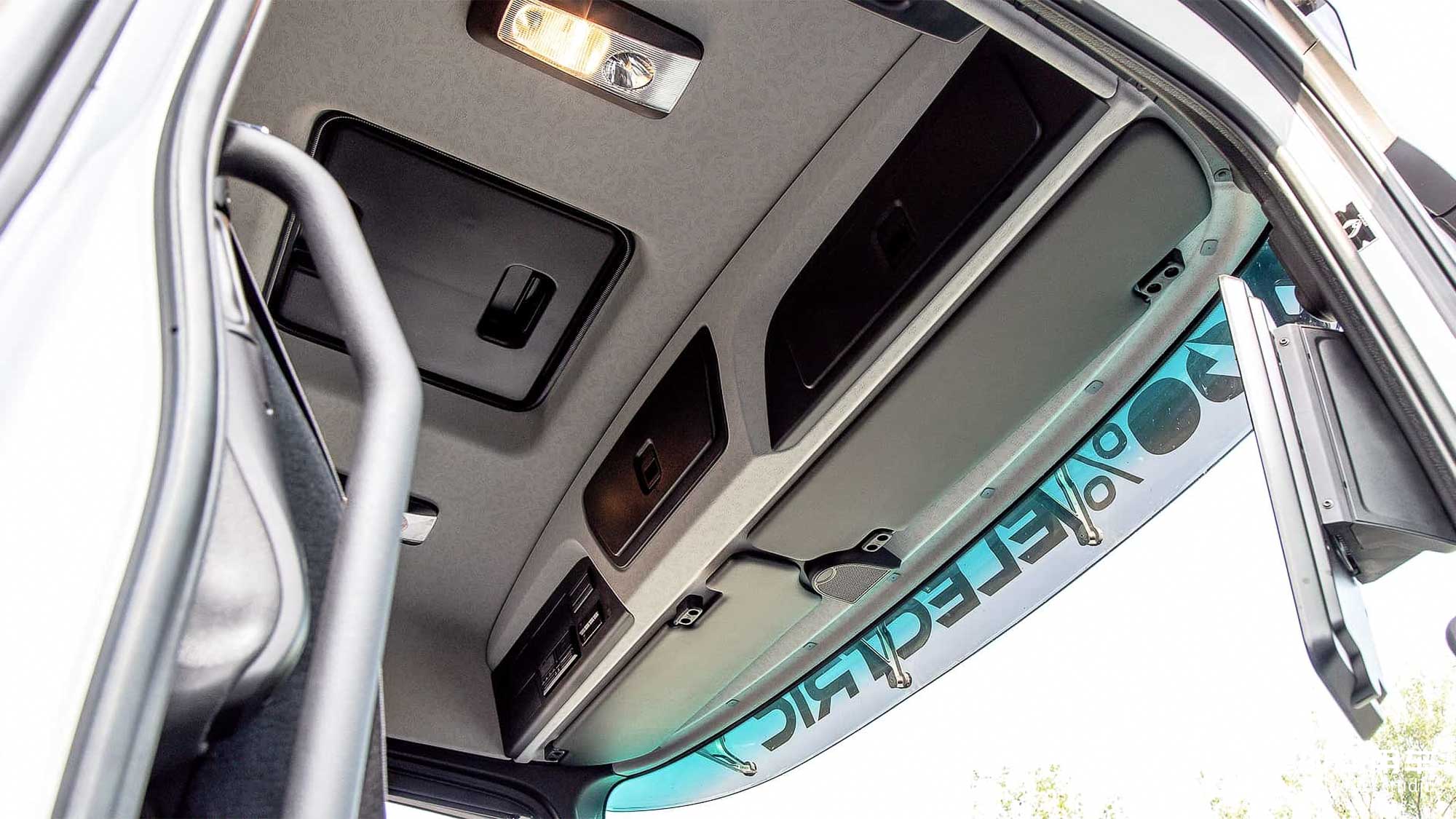 电动卡车拉中置轴,运量堪比两台9米6?实拍奔驰eActros 300中置轴列车 - 第24张 - 提加商用车网 电动卡车拉中置轴,运量堪比两台9米6?实拍奔驰eActros 300中置轴列车 - 第24张