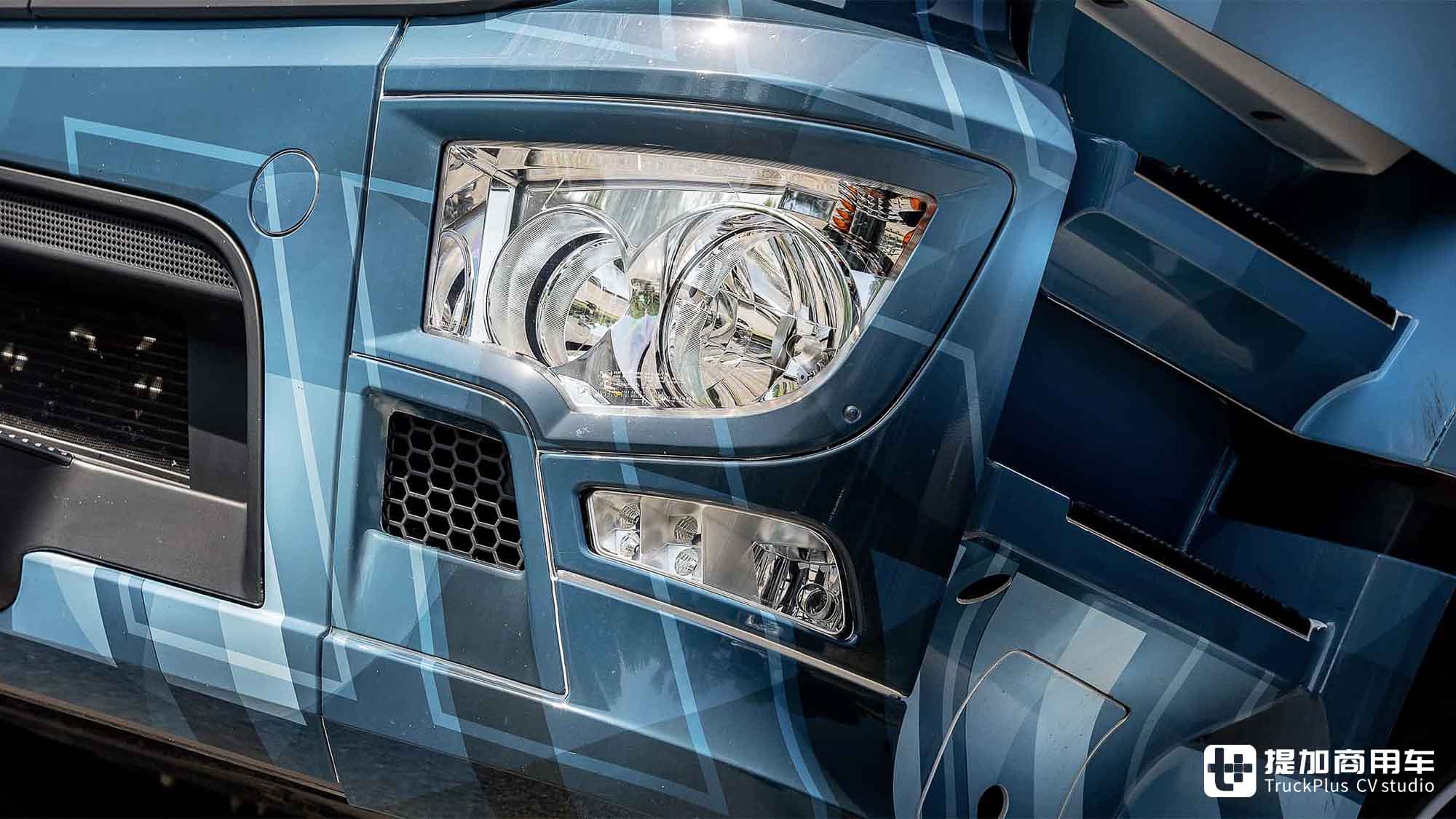 电动卡车拉中置轴,运量堪比两台9米6?实拍奔驰eActros 300中置轴列车 - 第6张 - 提加商用车网 电动卡车拉中置轴,运量堪比两台9米6?实拍奔驰eActros 300中置轴列车 - 第6张